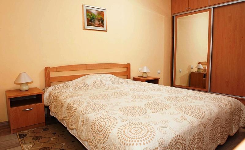 Spacious 1 Bedroom 4 Star Apartment, Mlini Exterior photo
